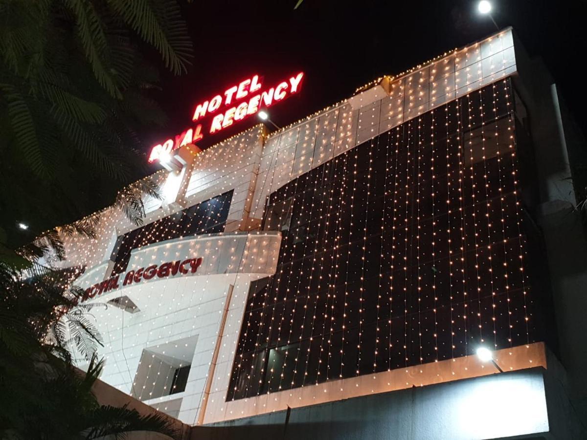 Hotel Royal Regency Bori  Esterno foto