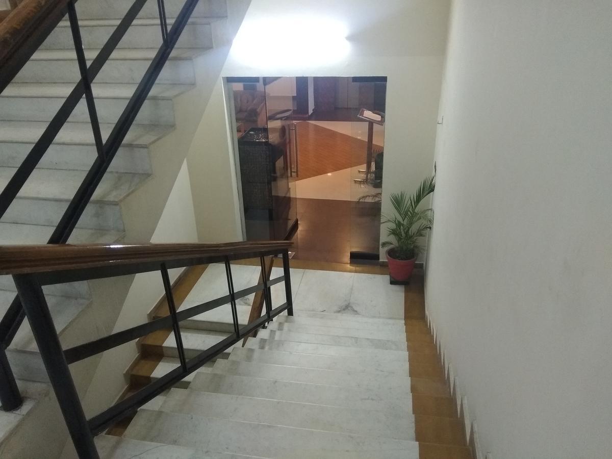 Hotel Royal Regency Bori  Esterno foto